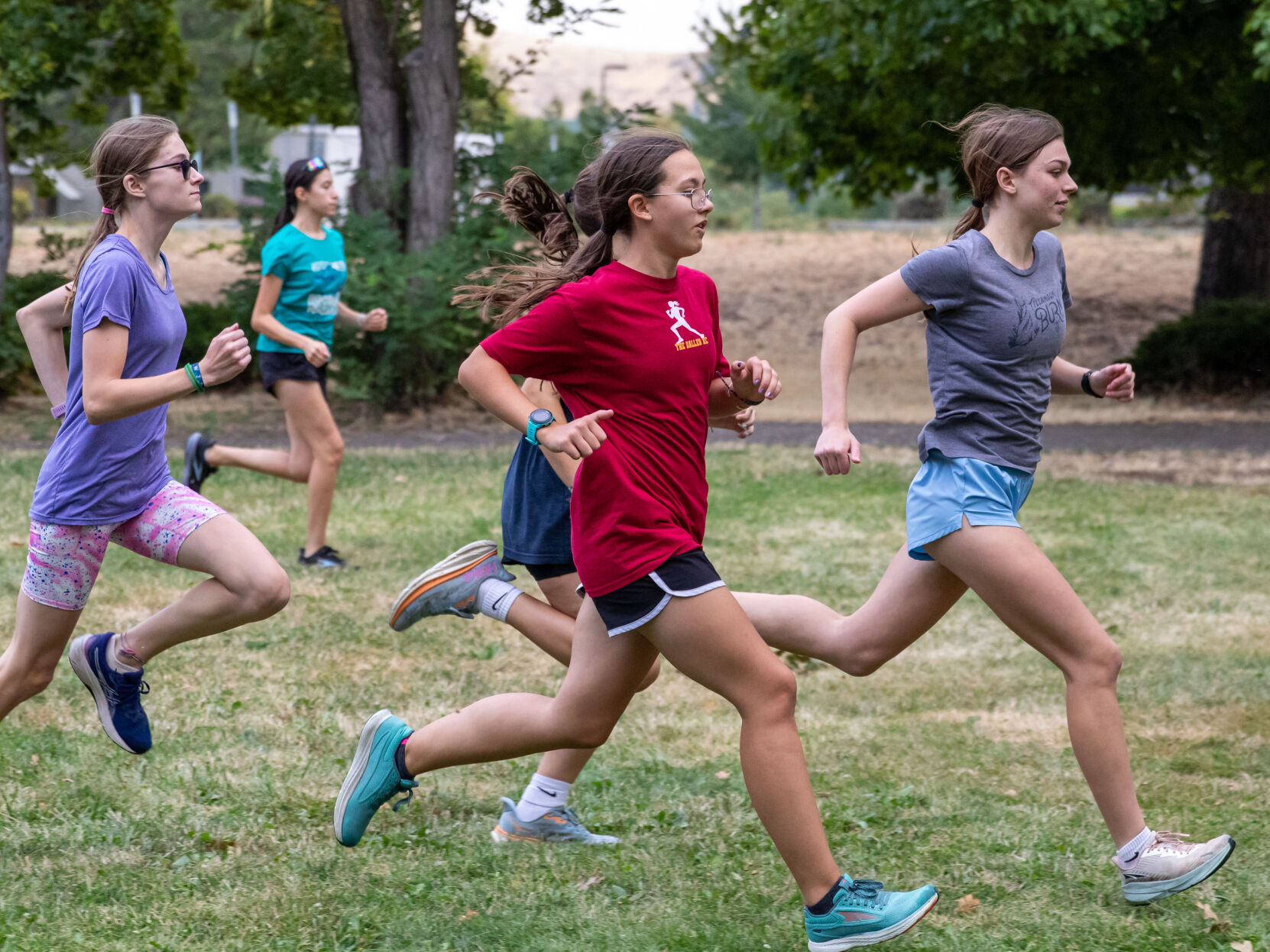 Riverhawk girls seek defense of district cross country title